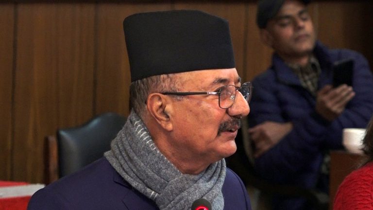 बजार अनुगमन र दण्ड सजायको अधिकार स्थानीय तहलाई दिनुपर्छ : मन्त्री रिजाल