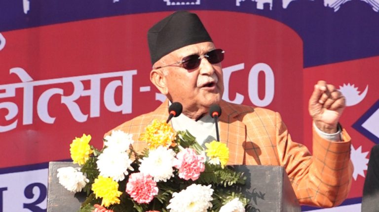 गठबन्धन सरकारको गलत नीतिका कारण मुलुक कमजोर भयो : ओली