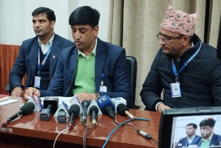 ललिता निवास जग्गा प्रकरण : नेतालाई सफाइ,  कर्मचारीलाई दोष