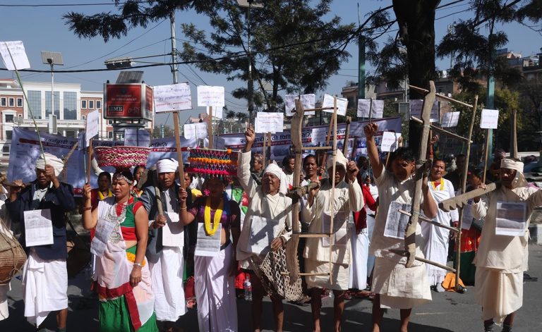 सरकारसँग सहमति, गुठी मोही आन्दोलन टुंगियो
