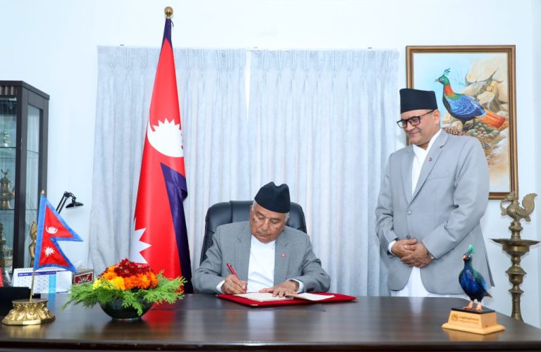 राष्ट्रपतिले संवैधानिक परिषद् विधेयक पुनर्विचारका लागि फिर्ता पठाए