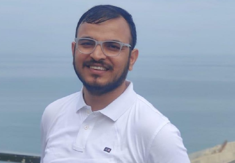नक्कली प्रमाणपत्र पेशले ओझाको नियुक्ति विवाद छताछुल्ल, अख्तियारको छानबिन गहिरिएसँगै राजीनामाको दबाब